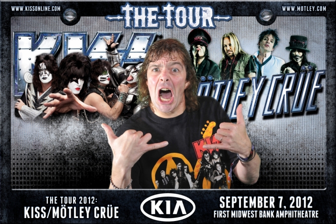 kia sponsored green screen photo activity for the tour 2012: kiss / motley crue, first midwest bank amphiteatre