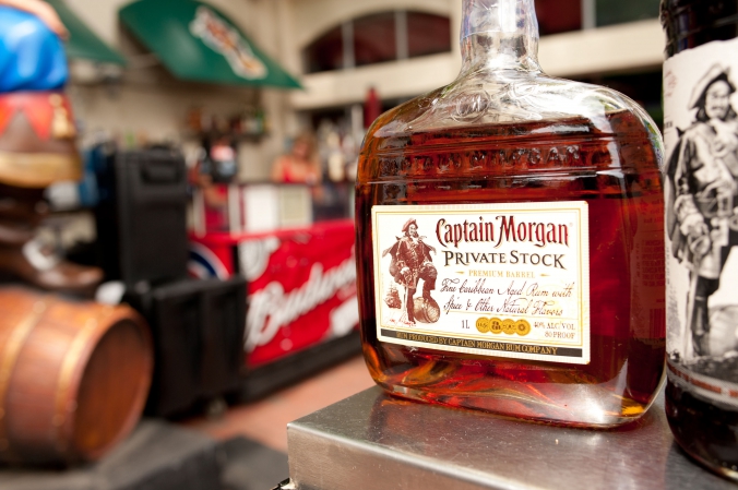 Captain Morgan makes personal appearance at promotional event in Wrigleyville, event photography by fab photo chicago.