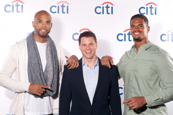 taj-gibson-corey-wootton-bulls-bears-chicago-celebrity-step-repeat-citi-fabphotochicago