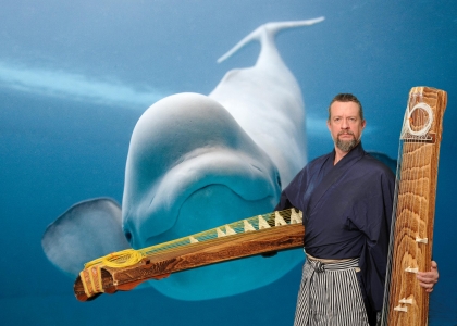 japanese koto musician jeff wichman green screen photo booth at shedd aquarium chicago